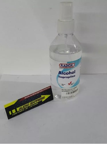 BOTELLA ALCOHOL ISOPROPILICO C ATOMIZADOR 250 ML